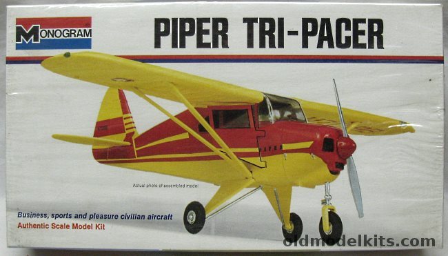 Monogram 1/32 Piper Tri-Pacer - White Box Issue - (Tripacer), 6822 plastic model kit